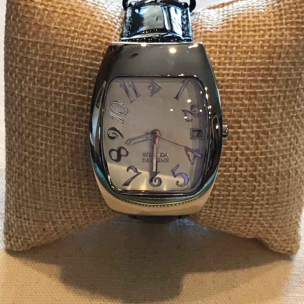❤️ Silpada Embossed Black Leather Watch